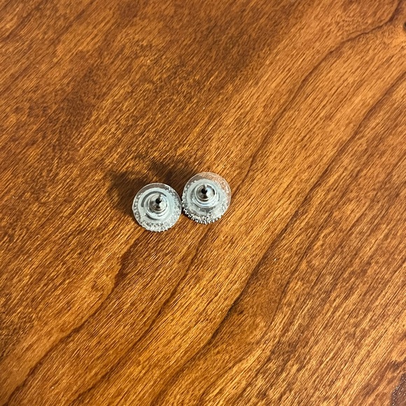 Earrings - Picture 3 of 4